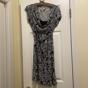 Black and Grey Floral Maternity Dress by Motherhood Maternity, Size M
